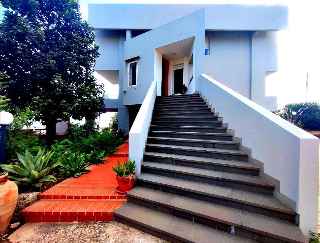 Villa Orizzonte Sullo Jonio Авола Екстериор снимка